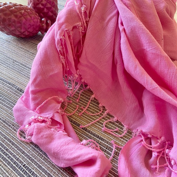 Punta Cana Pink Beaded Tassel Scarf - Picture 4 of 6
